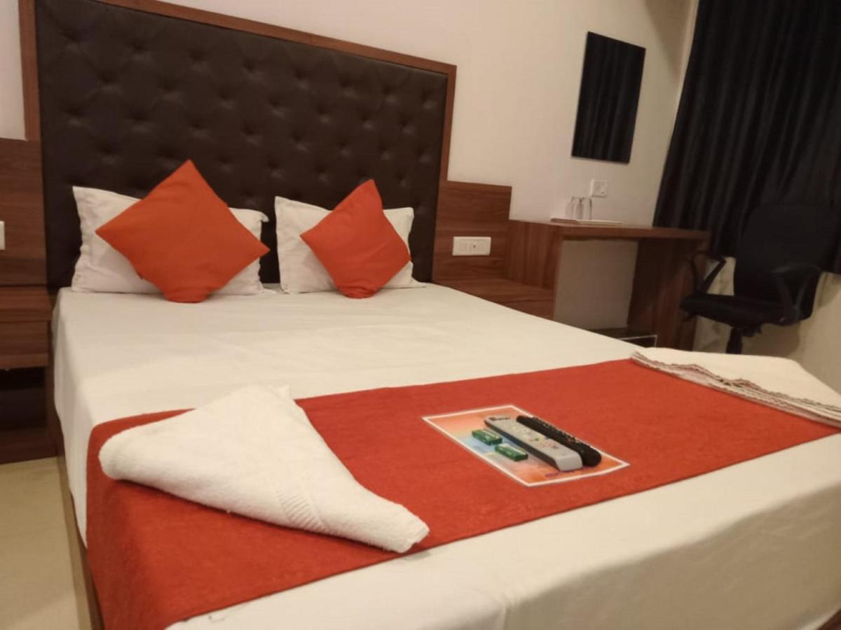 Hotel Sai Deep Lodging By Wb Inn Navi Mumbai Exterior photo